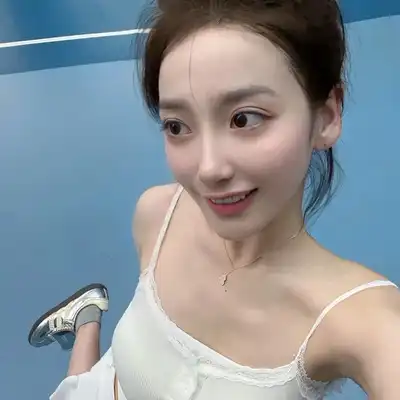 龙佑子
